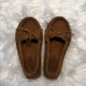 Girls Minnetonka Moccasins